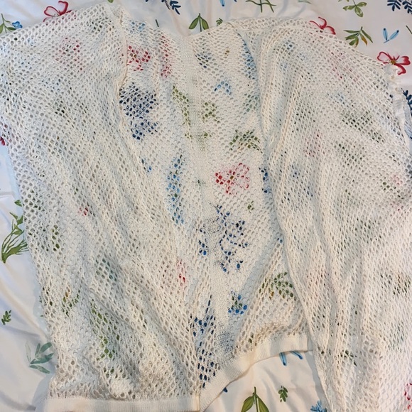 Swim coverup - Picture 1 of 3